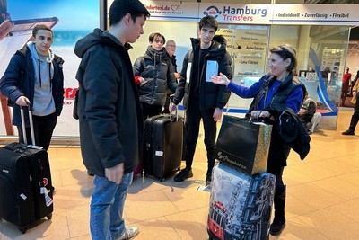 Partnerschule ALKEV zu Gast in Marienau Bild 1