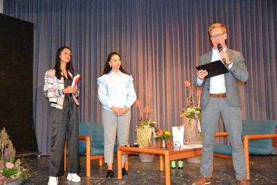 Auftaktveranstaltung der Projektwoche 2023 - Sawsan Chebli ... Bild 3