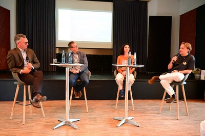 Ist das Glas halbvoll oder halbleer? Vortrag und Diskussion ... Bild 3