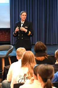 Altmarienauerin Claudia Neben ist erste U-Boot-Kommandantin ... Bild 2