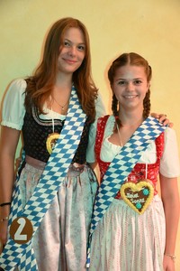 O'zapft is! Erstes Oktoberfest an der Schule Marienau Bild 17
