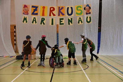 Zirkus-Zeit! Unsere J&Atilde;&frac14;ngsten zeigten ihr K&Atilde;&para;nnen Bild 11