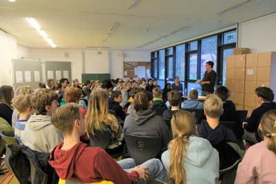 Lesewettbewerb der Klassen 5-7 Bild 1