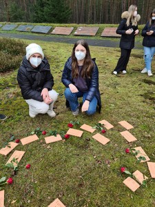 "Wir schreiben eure Namen" Bild 2